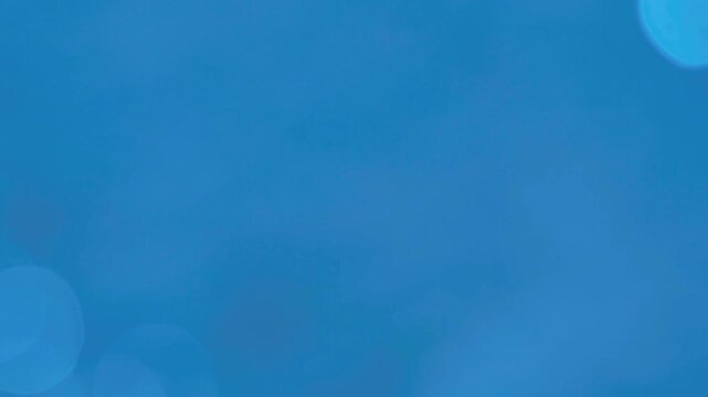 水面と玉ボケの輝き