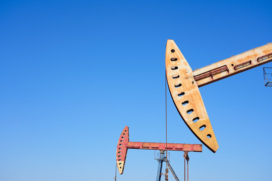 Oil pump in the outdoor work