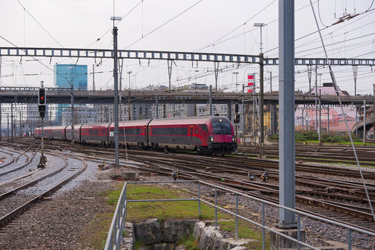 Scenic view of Hauptbahnhof railway station with track field and &Ouml;BB railjet arriving at Swiss city of Z&uuml;rich on a winter day. Photo taken March 10th, 2026, Zurich, Switzerland.