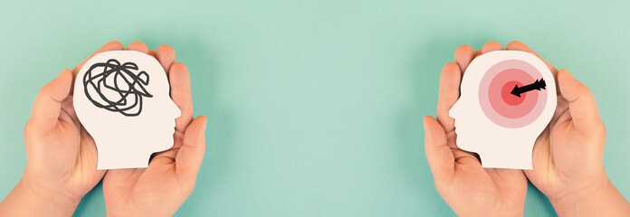 Target a goal mind, connecting knowledge and wisdom, confusion and clarity, brain aiming for solution, brainstorming, overthinking © Berit Kessler