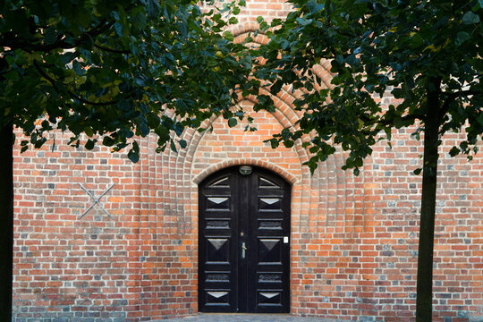 Sankt Olai Kirke  door - domkirke  in Helsing&oslash;r -2004 Helsing&oslash;r 2017