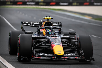 Fototapeta premium 2026 Formula 1 Australian Grand Prix - Saturday