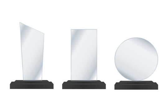 Blank glass trophy PNG mockup isolated on transparent background, acrylic crystal award, 3D realistic display for winner, champion, first place achievement, premium vector