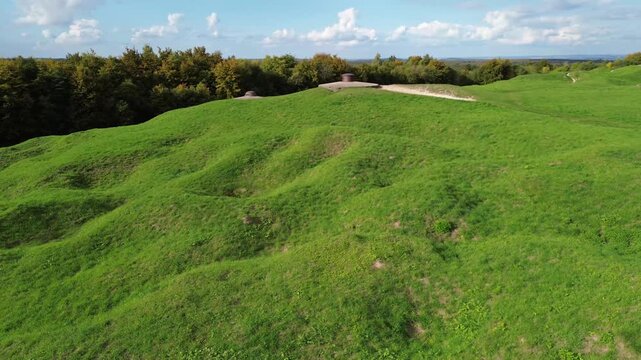 Vue a&eacute;rienne du Fort de Douaumont, champ de bataille de Verdun, France