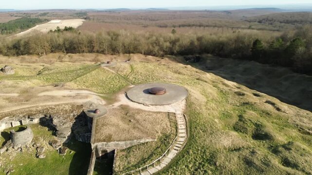 Vue a&eacute;rienne du Fort de Douaumont, champ de bataille de Verdun, France