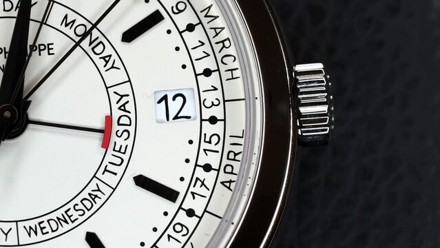 Patek Philippe 5212 Weekly Calendar, luxury wristwatch, Swiss made.