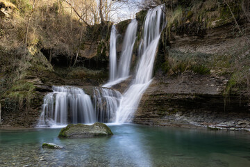Obraz premium Waterfall in the forest