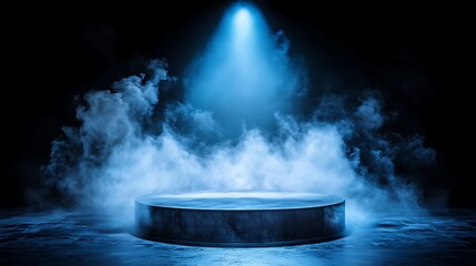 Naklejka premium Dramatic Light and Fog Create a Mystical Atmosphere on Empty Stage Floor