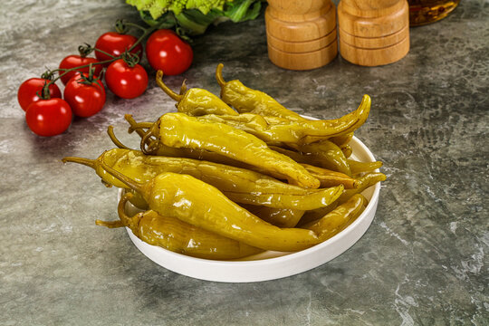 Canned marinated jalapeno pepper