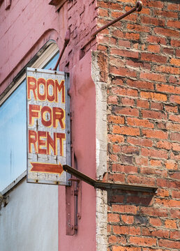 Canada, BC, Vancouver.  Hand painted Room For Rent sign in Chinatown