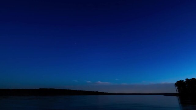 Sunrise over Falls Lake and RDU Airport, NC.mp4