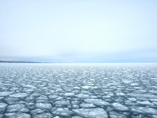 オホーツク海の海を流氷（紋別） © tawa--mana