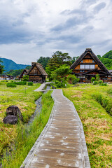 Fototapeta premium 岐阜県 白川郷の風景