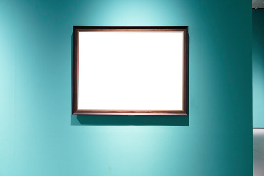 gallery with blank frame