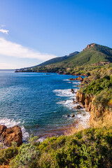 Fototapeta premium Sur les routes du Massif de l'Esterel sur la Côte d'Azur en France