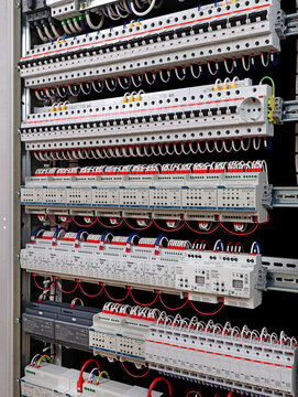 Automation modules with KNX data bus control from Donel, Zennio. 
