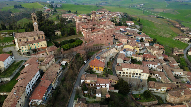 Cereseto is a small village in the Casale Monferrato area, about 15 kilometers from Casale Monferrato - Alessandria - Piedmont - Italy (from the drone)