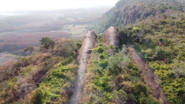 クジラ岩の空撮　ブンカーン県・タイ　Hin Sam Wan, 3 whale rock, Thailand　Drone Shooting