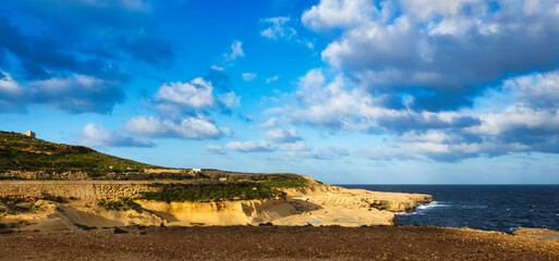 Panoramiczne zdjęcie linii brzegowej w północnej części Gozo 2026 © Krzysiek Cegiełka