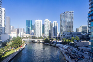 Fototapeta premium Miami skyline in downtown and Brickell with skyscrapers real estate Florida at Miami River in Miami, United States