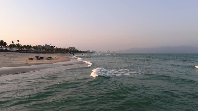 Quan Hai san Tan Tra Beach, Da Nang