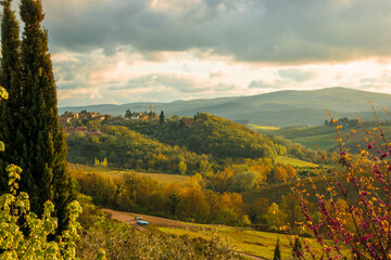 Naklejka premium autumn landscape in the mountains, landscape of tuscany, Italian hills