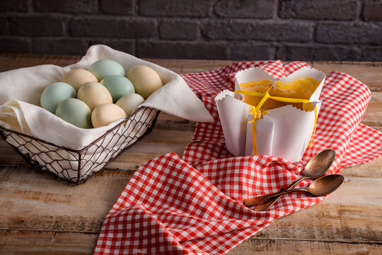 Traditional P&atilde;o de L&oacute; de Ovar with Fresh Farm Eggs