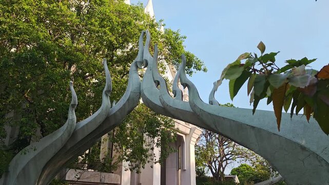 Sculpture, stucco, street arch.