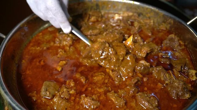 Gourmet Indian Mutton Curry: Succulent Goat Meat Prepared with Aromatic Spices