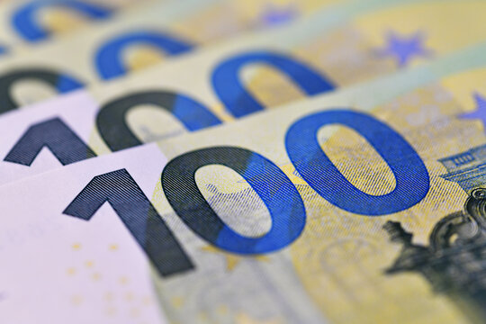 100 Euro Geldscheine, Nahaufnahme