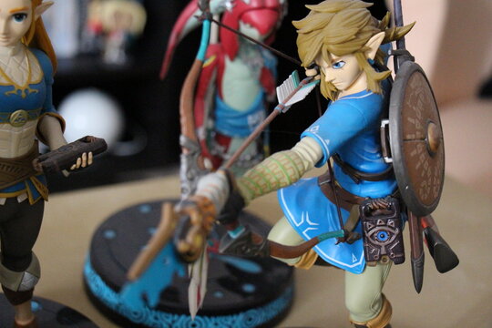Link figurine from the legend of zelda games