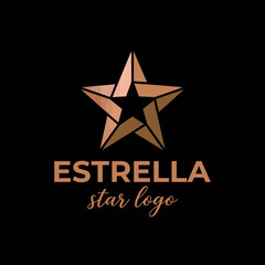 Obraz premium A chic logo featuring a star design in rose gold tones, representing elegance, excellence, and creativity, perfect for brands in fashion, beauty, or entertainment industries.