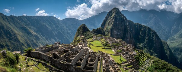 Fototapeta premium Machu Picchu panoramic ruins and Andes mountains sharp detail