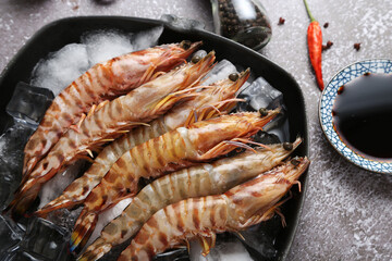 Fresh  monodon shrimp © YH