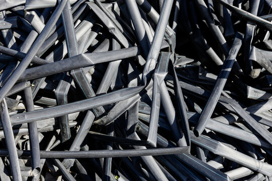 Recycling polyethylene irrigation pipes for reuse
