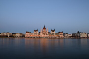 Fototapeta premium hungarian parliament building