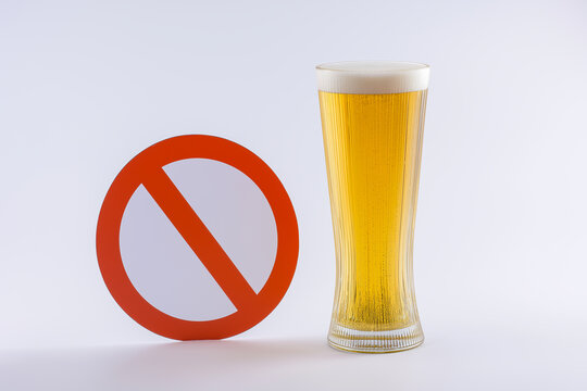 飲酒を控えるメッセージのコンセプト素材