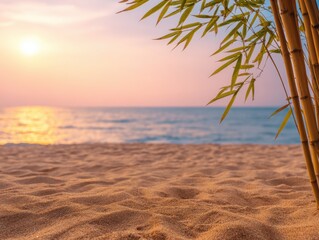 Obraz premium 竹と海を背景にしたビーチの夕日の景色