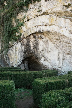 Labyrinthe &agrave; Durbuy en Belgique le long de l'Ourthe