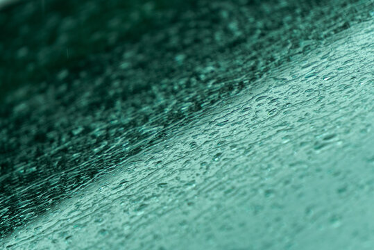 Gotas de chuva no parabrisa