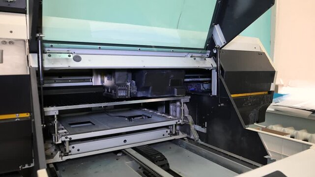 Souvenir printer in progress. The electromechanical pen and souvenir printing machine works by moving the print head