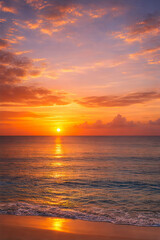 Obraz premium Golden Sunset Over Calm Ocean with Dramatic Cloudy Sky