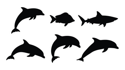 Black silhouettes of dolphins and fish swimming © SILHUETTECHEMBER
