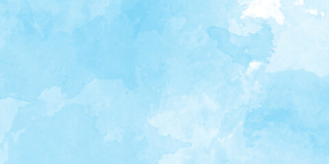 Obraz premium Light pastel soft cloud shapes blended blue or white watercolor, beautiful hand made watercolor texture, blue color abstraction with brush stroke, abstract blue gradient on canvas texture background.