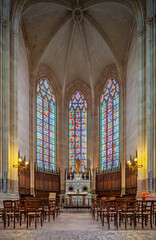 Obraz premium Saint Pierre Cathedral Apse, Nantes, France, Modern Stained Glass Post-WW2