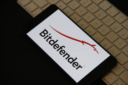 Bitdefender - Renomada su&iacute;te de seguran&ccedil;a cibern&eacute;tica e antiv&iacute;rus, desenvolvida por uma empresa romena fundada em 2001. Ele protege dispositivos (Windows, macOS, Android, iOS) contra v&iacute;rus, malware.