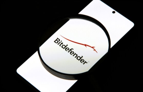 Bitdefender - Renomada su&iacute;te de seguran&ccedil;a cibern&eacute;tica e antiv&iacute;rus, desenvolvida por uma empresa romena fundada em 2001. Ele protege dispositivos (Windows, macOS, Android, iOS) contra v&iacute;rus, malware.
