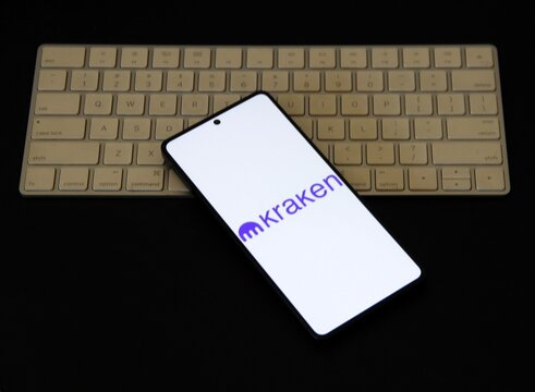 Kraken - Payward, Inc. - Bolsa de criptomoedas sediada nos Estados Unidos, fundada em 2011. Foi uma das primeiras bolsas de bitcoin a ser listada no Bloomberg Terminal.