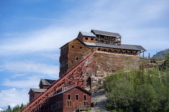 Kennicott Red Buildings, Kennicott Concentration Mill to extract copper from quarried rock, Historic Kennecott Copper Mine, National Historic Landmark, Wrangell St. Elias National Park, Alaska, USA