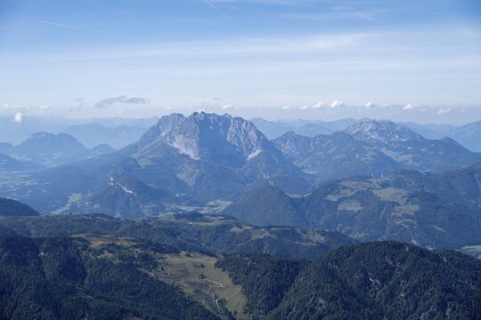 Wilder Kaiser, view from the Nuaracher H&ouml;henweg, Loferer Steinberge, Tyrol, Austria